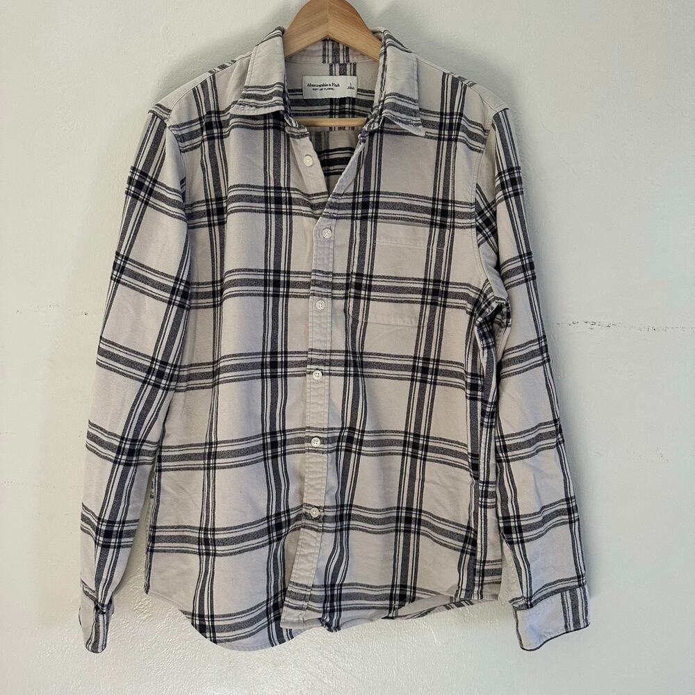 Abercrombie Fitch‎ Soft A&F Flannel Cream/Black Plaid Button-Up Shirt Size Large